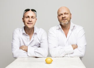 Köstritzer Spiegelzelt vom 04. Mai – 19. Juni 2022 – Aller guten Dinge sind Drei!