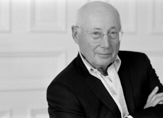 Stefan Aust in der Kaufmannskirche Erfurt