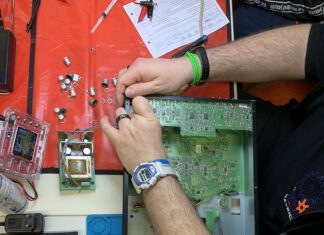 Repair another day! – Repariere an einem anderen Tag!