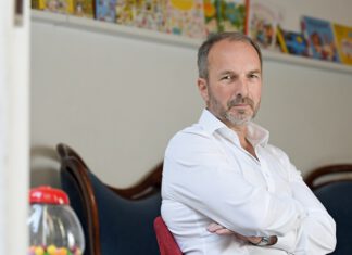 Sommerbühne im Kultur: Haus Dacheröden startet mit Stefan Schwarz