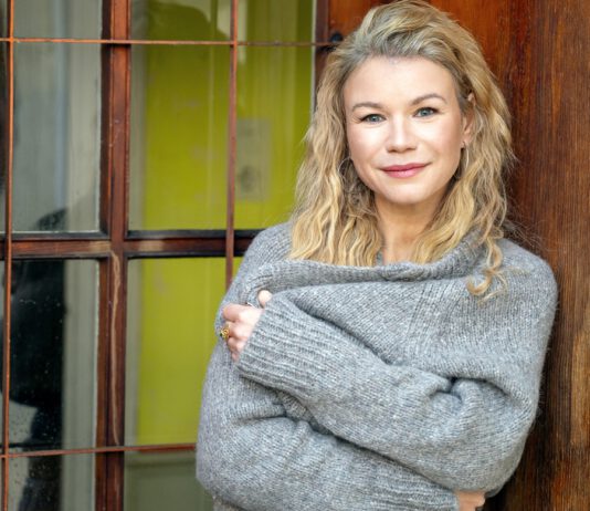 Herbstlese-Start mit Caroline Wahl und dem Literarischen Quartett