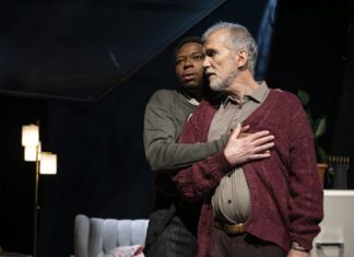 Eindringliches Musikdrama: For a Look or a Touch